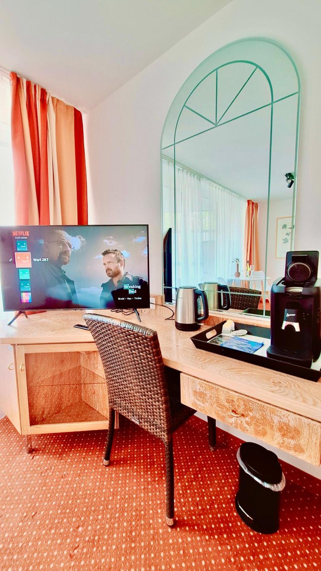 G&P Housing Apartments Mit Kueche & Balkon & Highspeed Internet- Comfort アルテンシュタイク エクステリア 写真